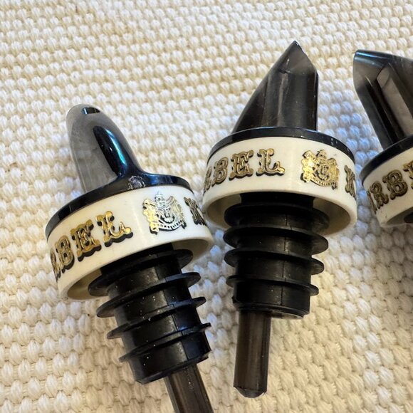 Korbel Liquor Pour Spouts Set of 5 - Picture 2 of 3